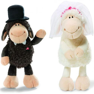 かわいいぬいぐるみ結婚式のおもちゃぬいぐるみ羊